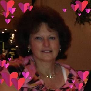 Meet your Posher, Debbie